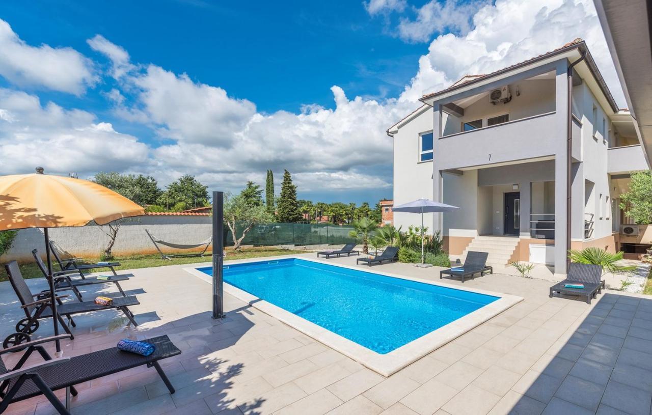 Apart Residence Leko Poreč Exterior foto